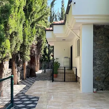 וילה Oasis Tasin Zarafeti,modern Rahatlik