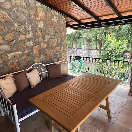 Oasis Tasin Zarafeti,modern Rahatlik וילה *