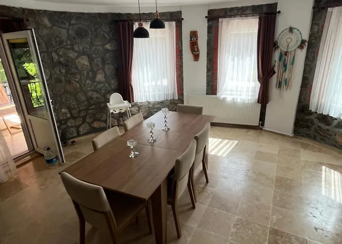 Oasis Tasin Zarafeti,modern Rahatlik Даламан