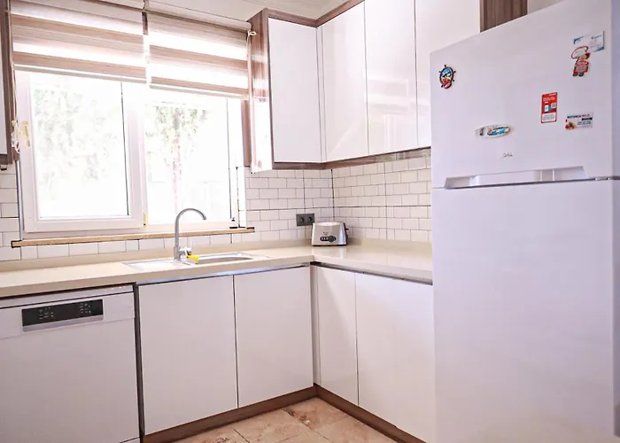 Вилла Oasis Tasin Zarafeti,modern Rahatlik Даламан