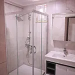 Oasis Tasin Zarafeti,modern Rahatlik Vilă